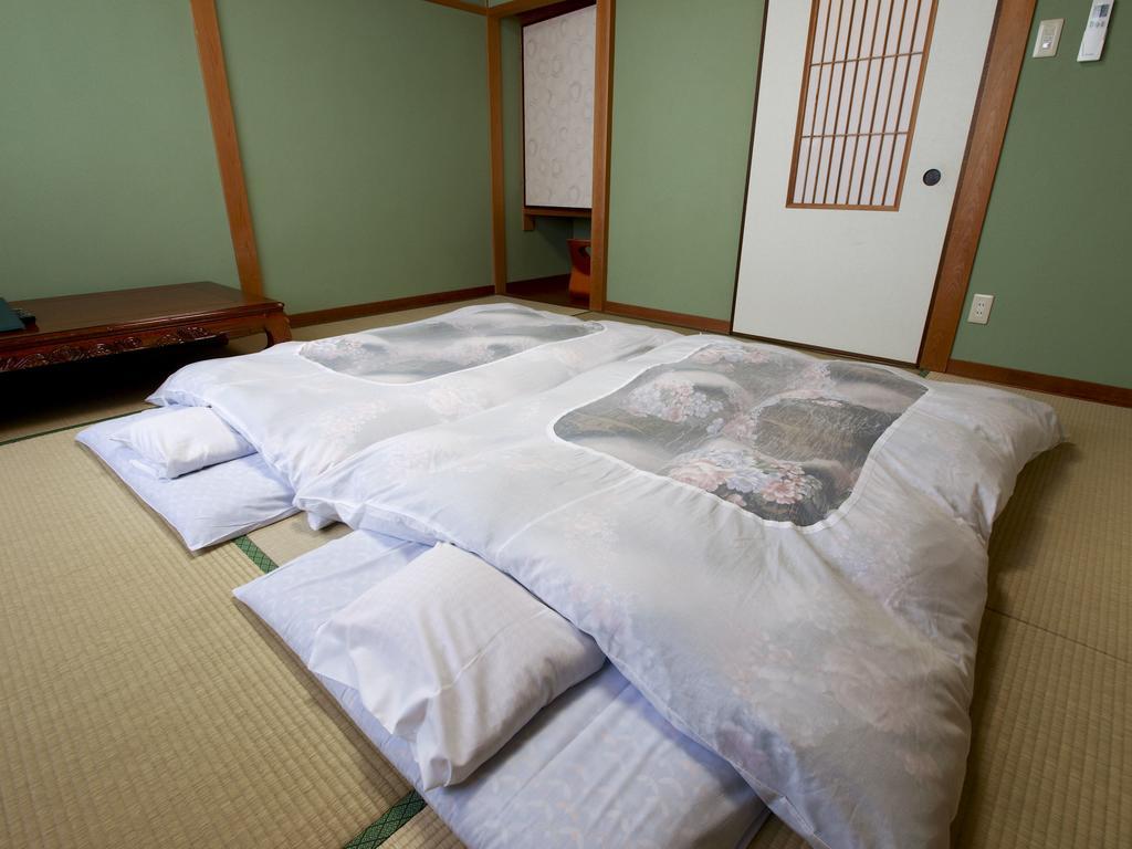 فندق Kami في  Sazu Onsen Yusho الغرفة الصورة